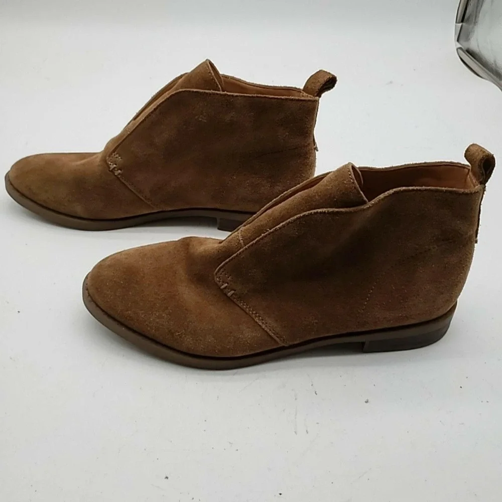 Franco Sarto Boots Womens Size 8.5 Brown Suede Ankle Flat Pull On Booties